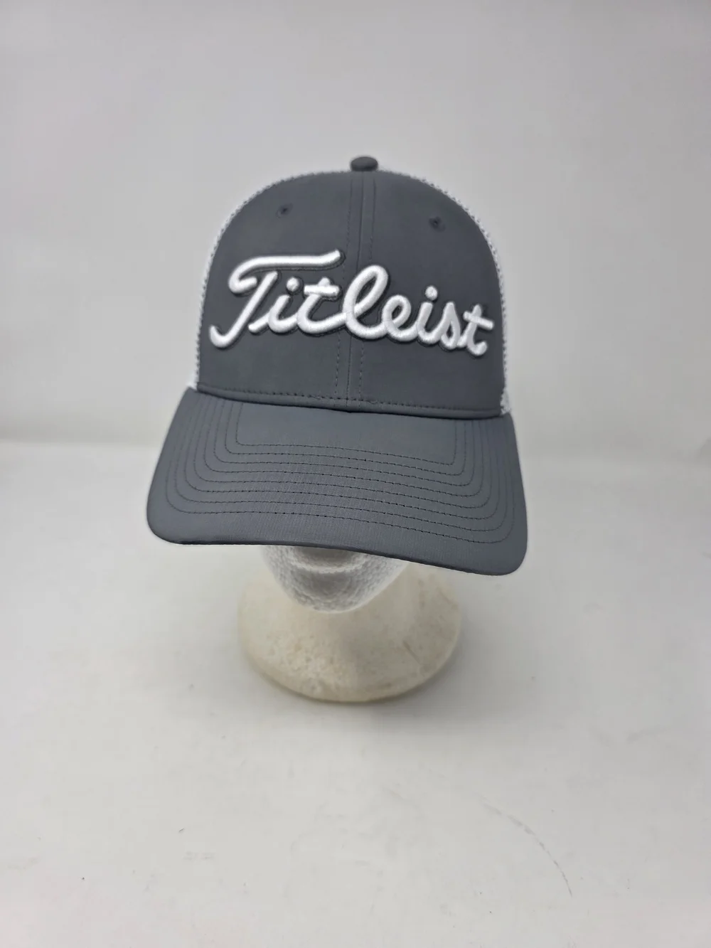 Titleist Tour Mesh Trucker Snapback Golf Hat Gray White Pro V1 FootJoy FJ OSFM